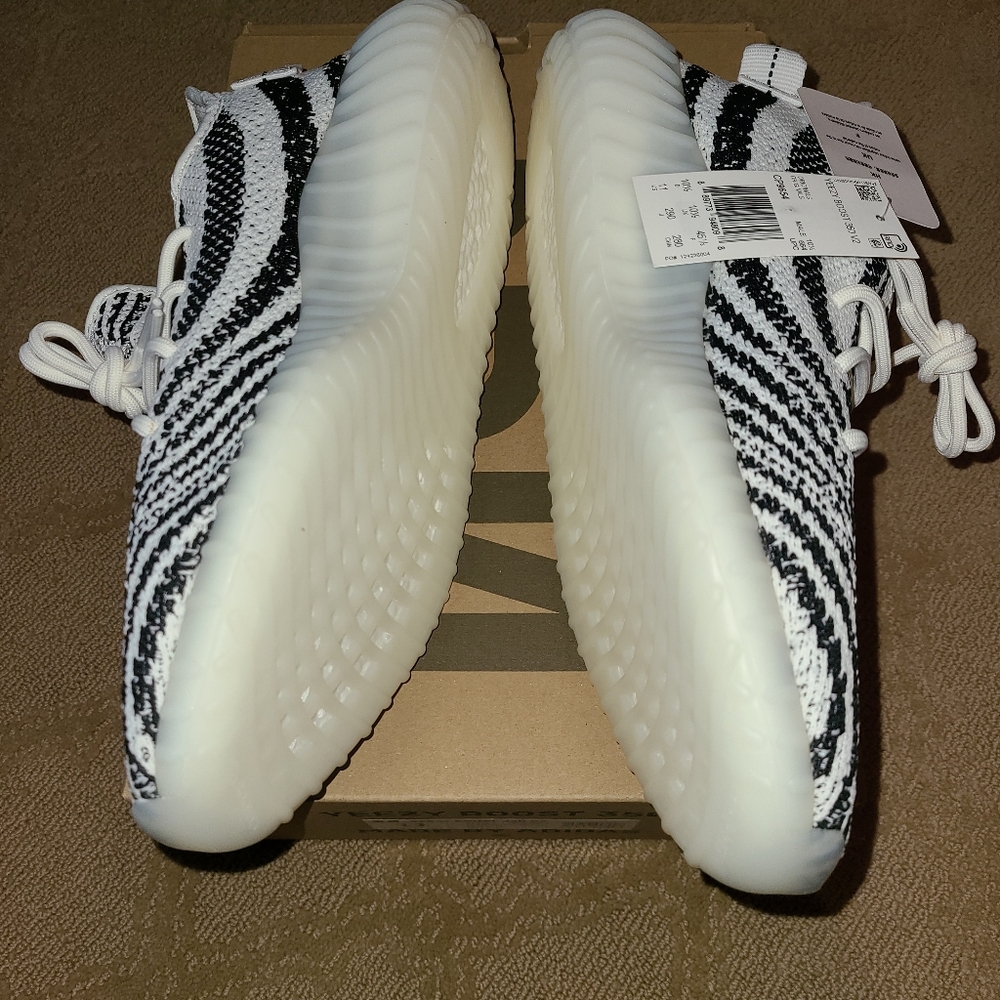 Yeezy Boost 350 v2